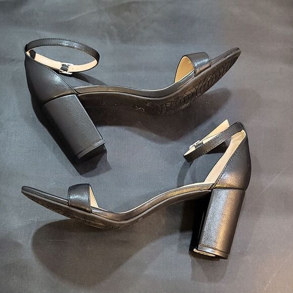 BRAND NEW BANDOLINO ANKLE STRAP LEATHER BLOCK HEEL SANDALS - Picture 11 of 16